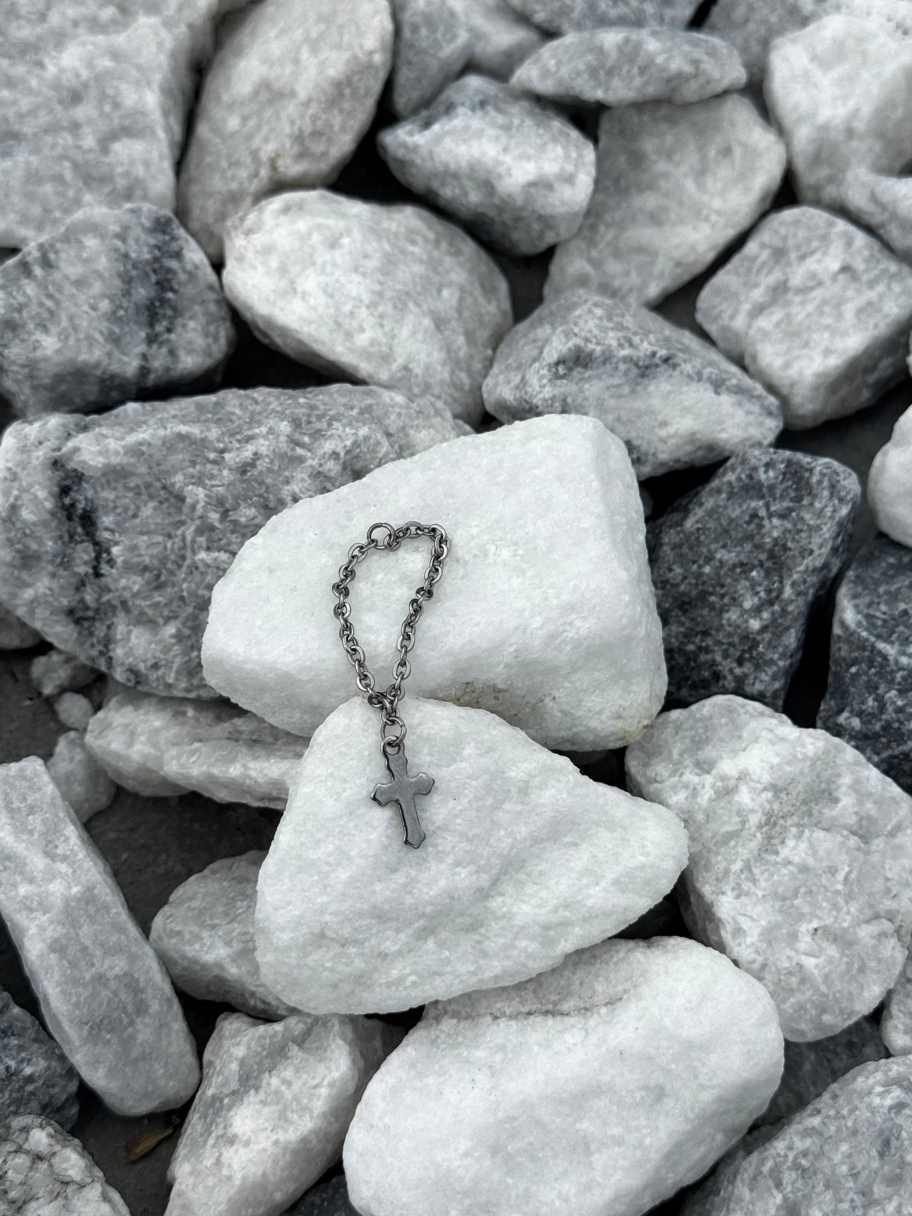 dainty silver cross charm chain ring