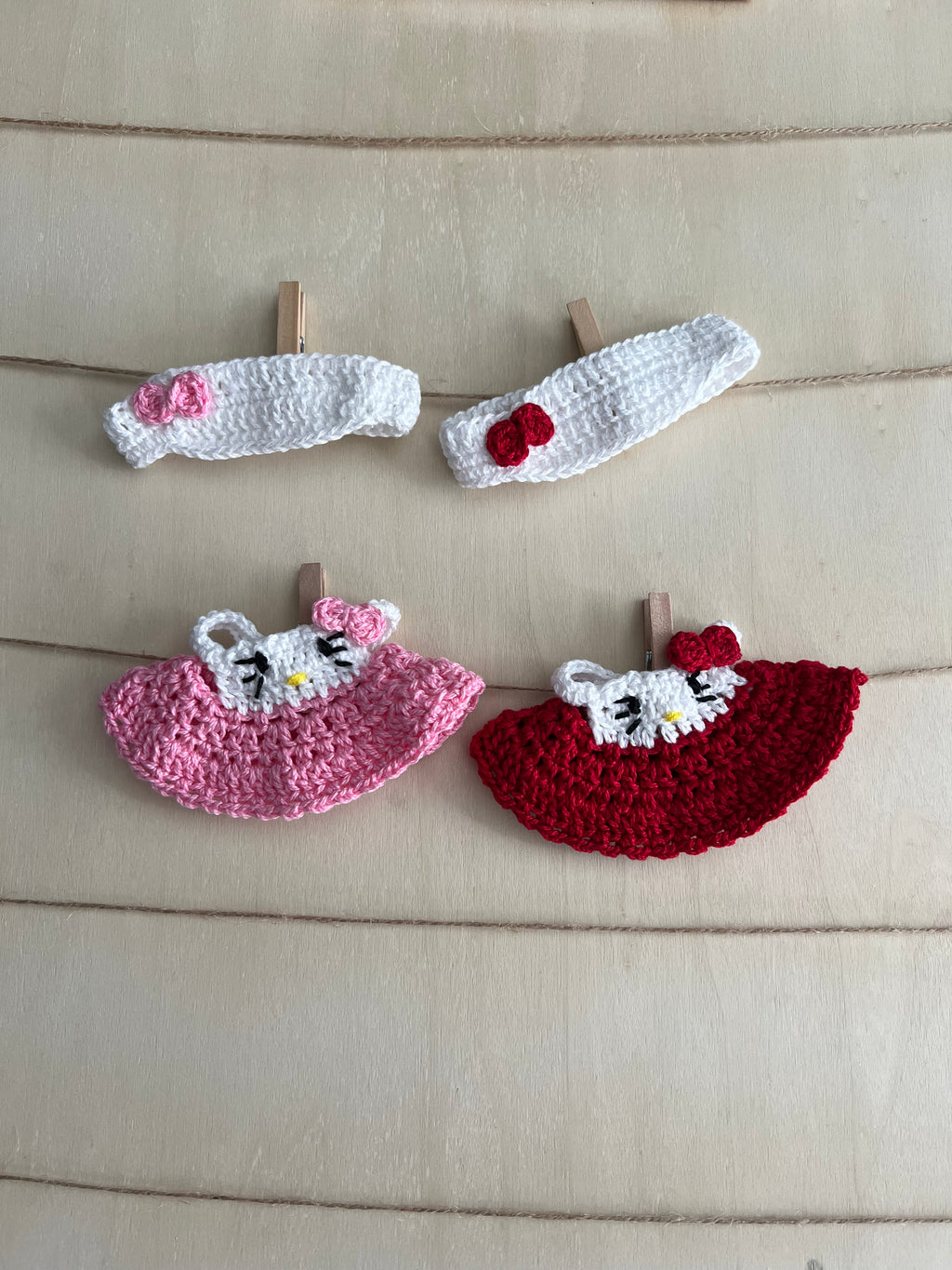 Two piece hello kitty set